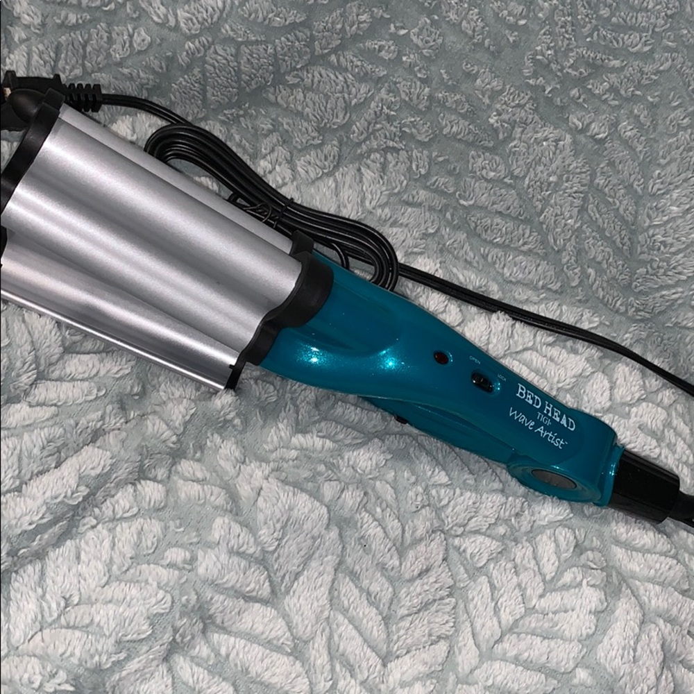 /SOLD/ BEDHEAD HAIR WAVE